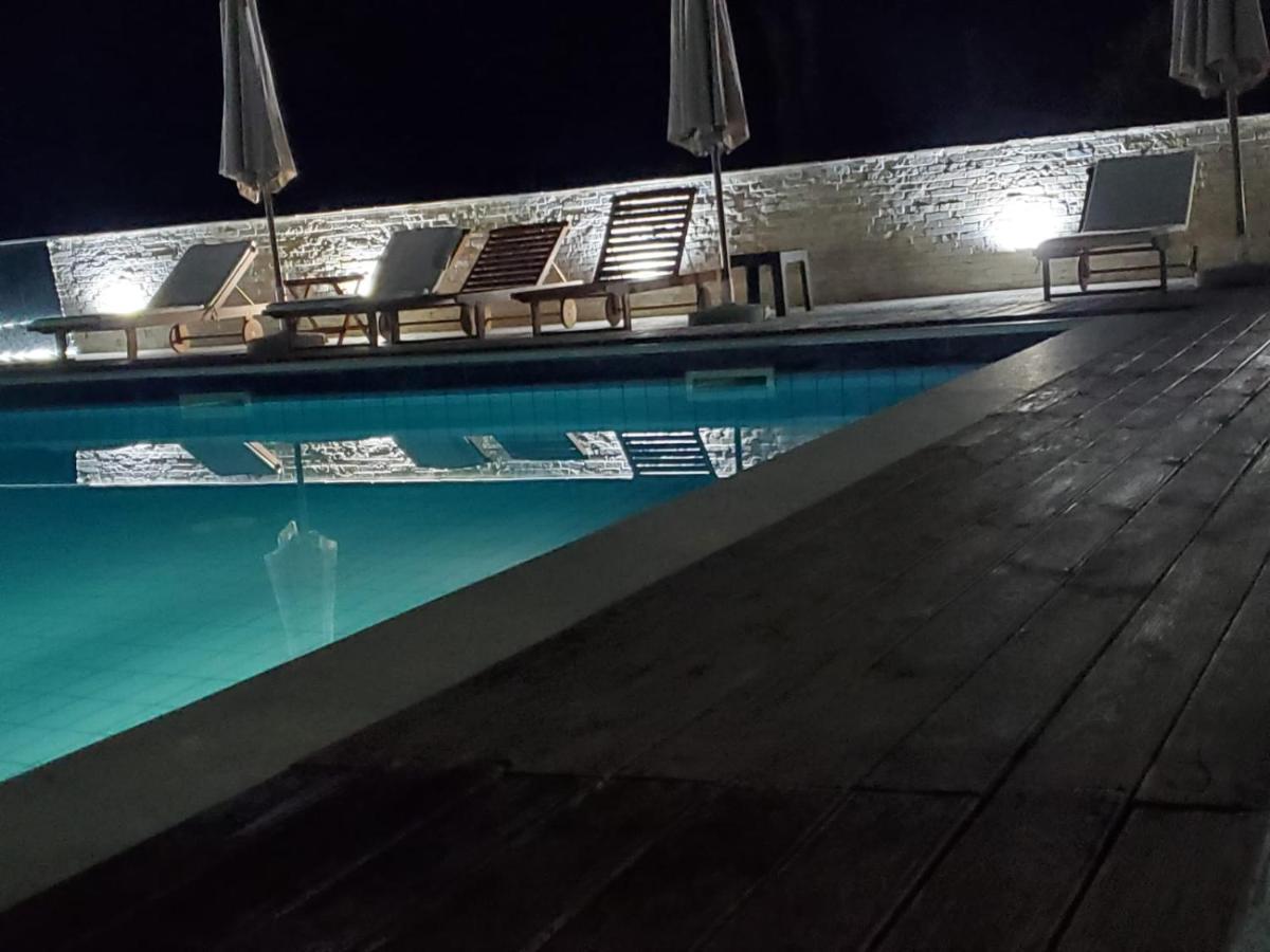Hotel Relax Dhërmi Exterior foto